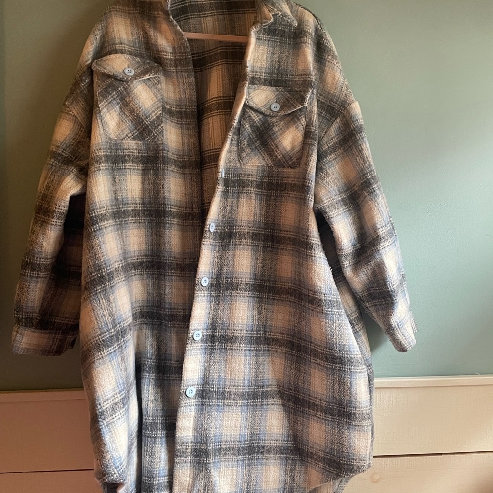 Plaid Button-Up Women's Jacket